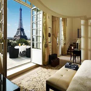 Hotel Shangri-la *****